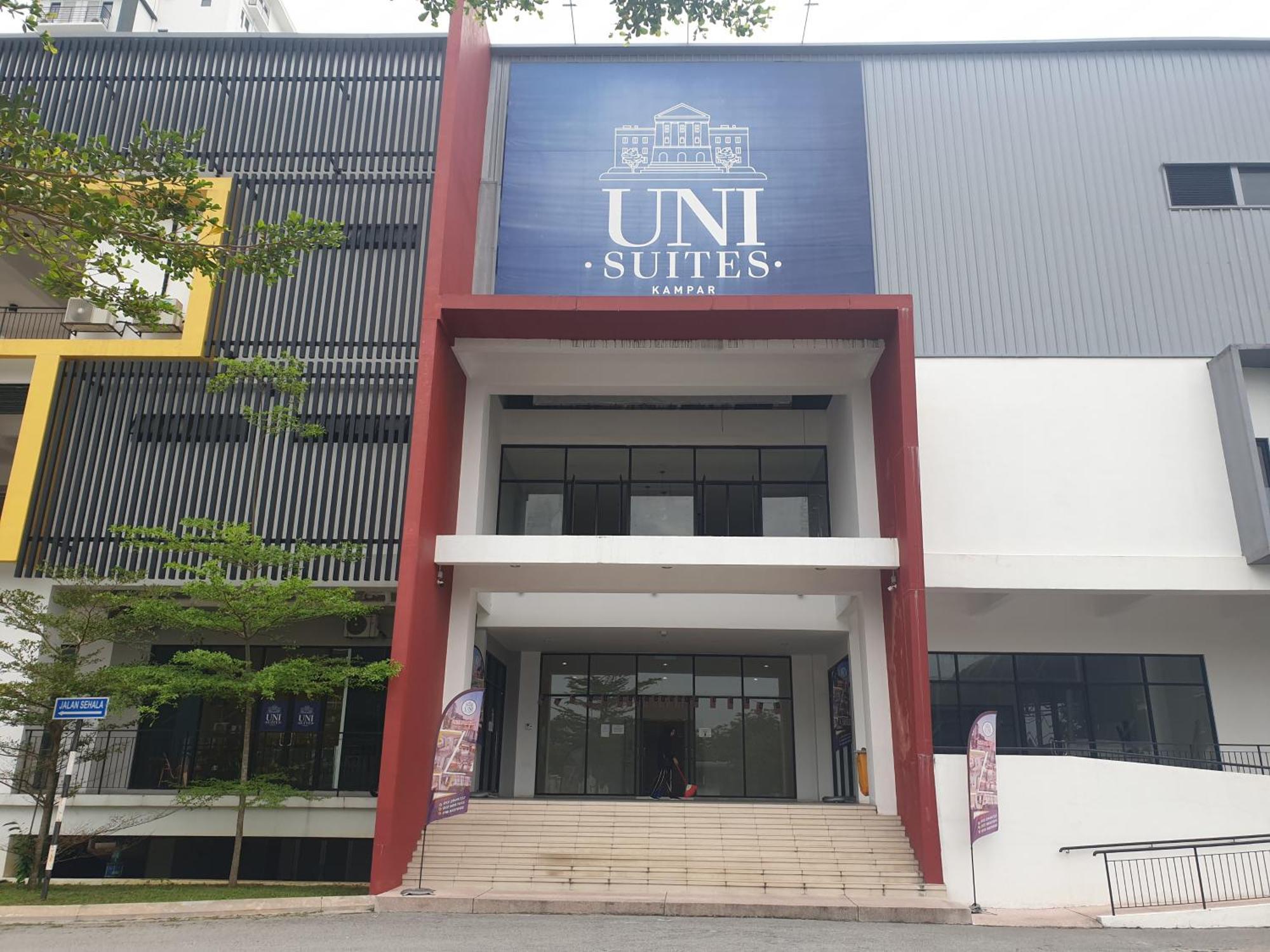 Unisuites Roomstay Kampar Eksteriør billede